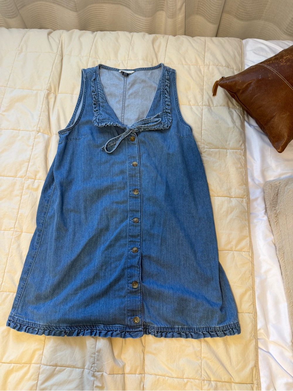 American Eagle Outfitters Blue Sleeveless Button-Front Denim Dress
